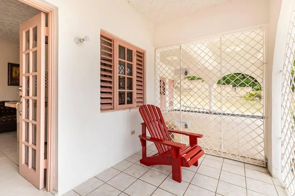 Shaw Park Gem Apt 12A Ocho Rios Jamaica